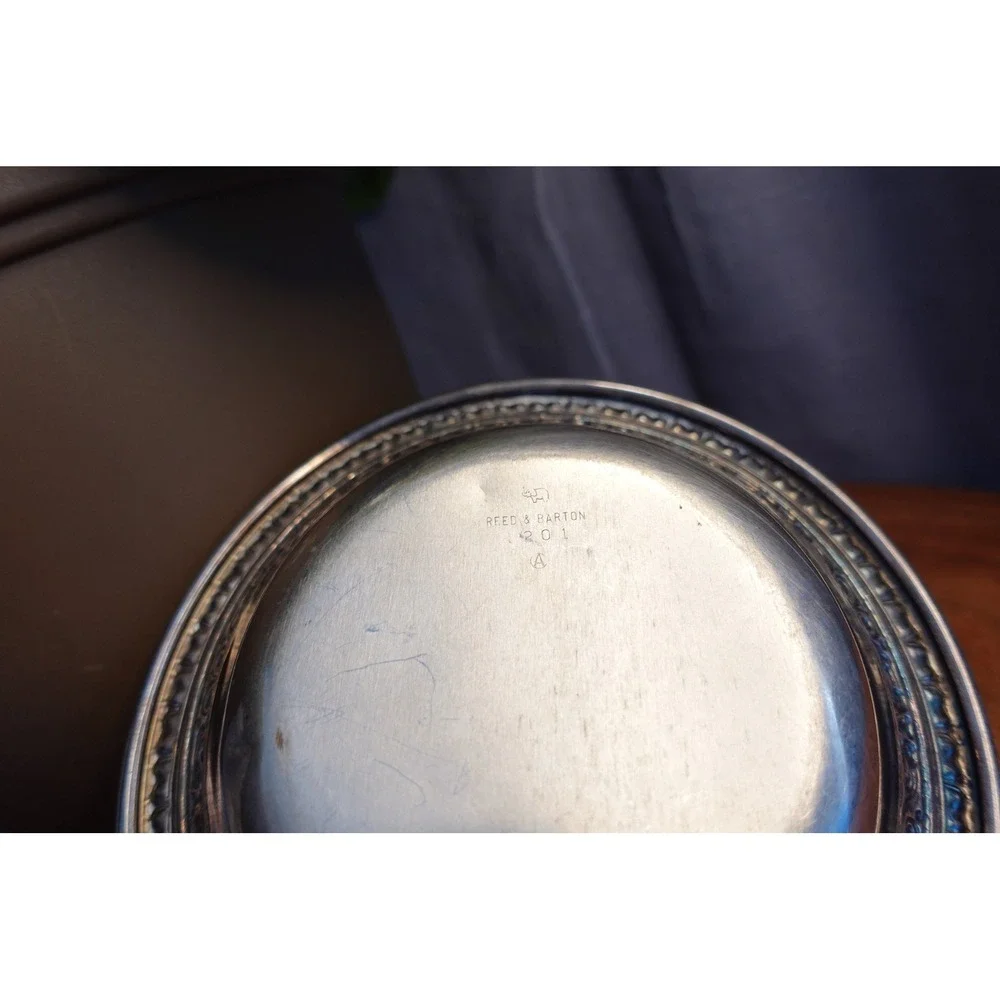 Vintage Reed &‎ Barton 1201 (A) Silver Plated Bowl Ornate Decorative Edge Decor